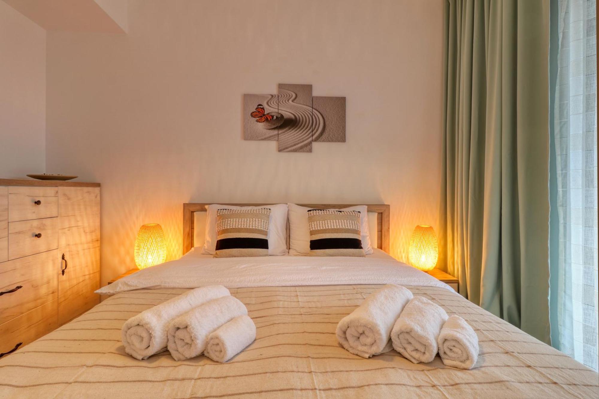 Relaxation Station - My Charming, Cosy&Inviting Apt - Smart Thermostat - Private Parking - Ior Park - Long Term Price Cuts Βουκουρέστι Εξωτερικό φωτογραφία