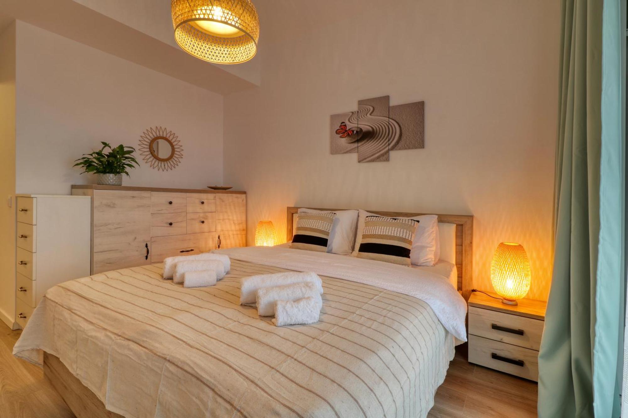 Relaxation Station - My Charming, Cosy&Inviting Apt - Smart Thermostat - Private Parking - Ior Park - Long Term Price Cuts Βουκουρέστι Εξωτερικό φωτογραφία